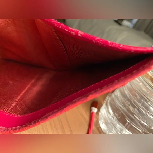 Authentic PRADA Saffiano Leather Bifold Wallet
Comes with COA - Picture 8 of 9